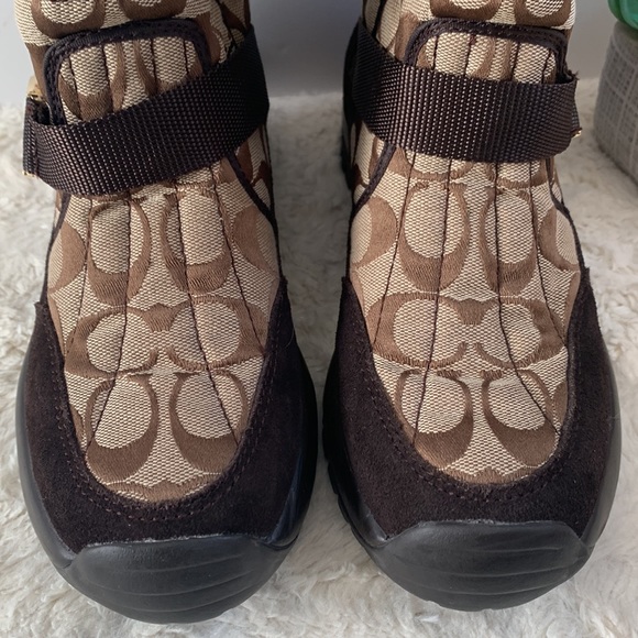 Coach Sharron Signature C Brown Rain Snow Winter Boots - Picture 4 of 10